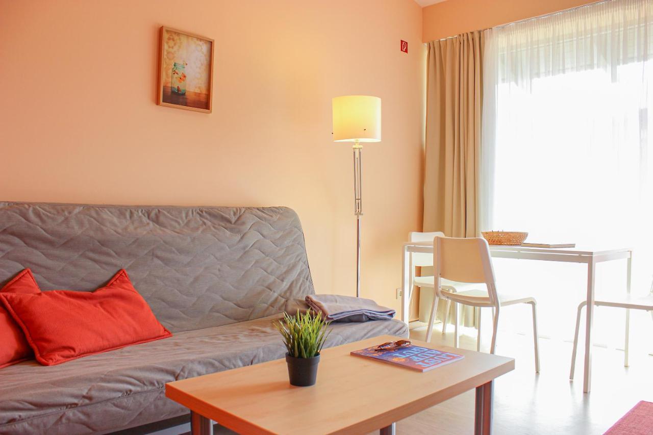 Prima Inn Ferienwohnungen Sonnenufer Am Ruppiner See 诺伊鲁平 外观 照片